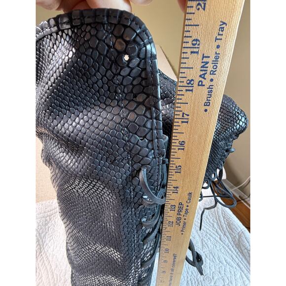 NIB Freebird Women's 9 Black Coal Snakeskin Knee High Leather Boots Designer - Picture 7 of 12